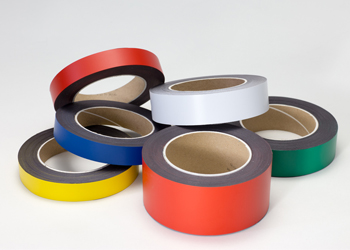Coloured magnetic tapes